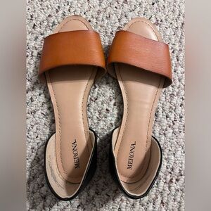 Merona two-tone Brown and Black sandals - Size 7.5